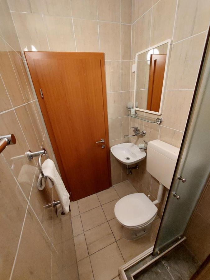 Apartmani Dalex Budva Buitenkant foto