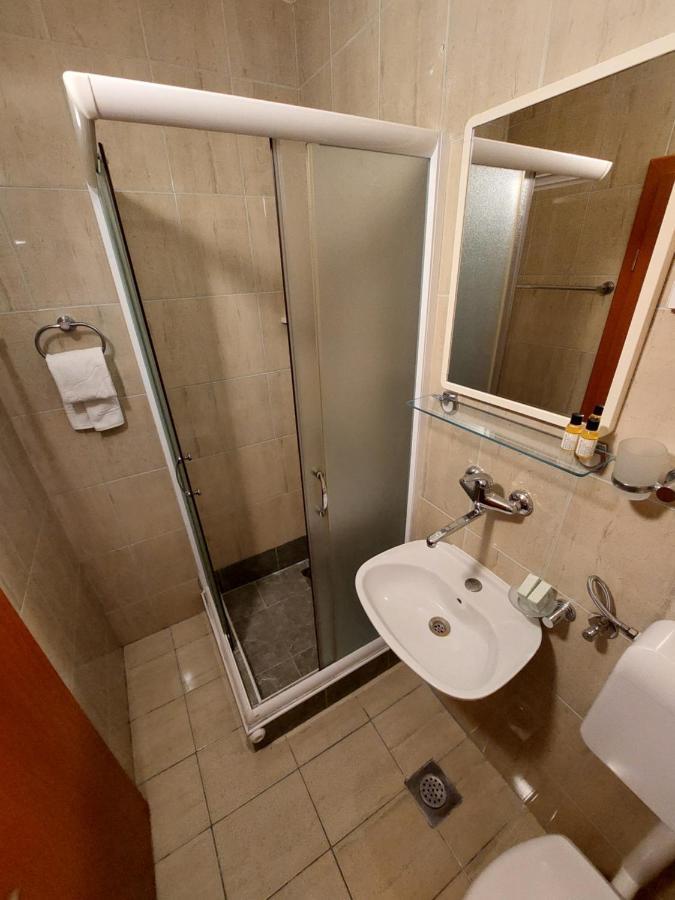 Apartmani Dalex Budva Buitenkant foto