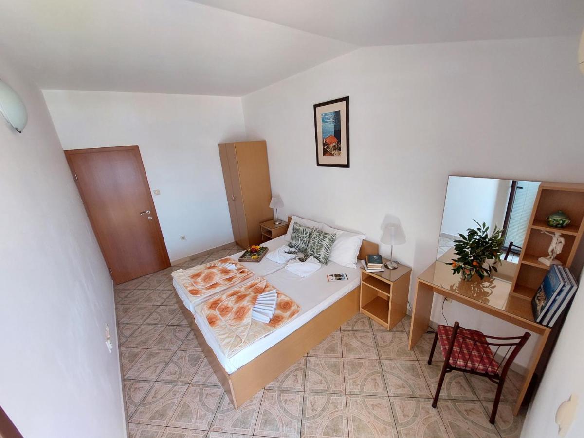 Apartmani Dalex Budva Buitenkant foto
