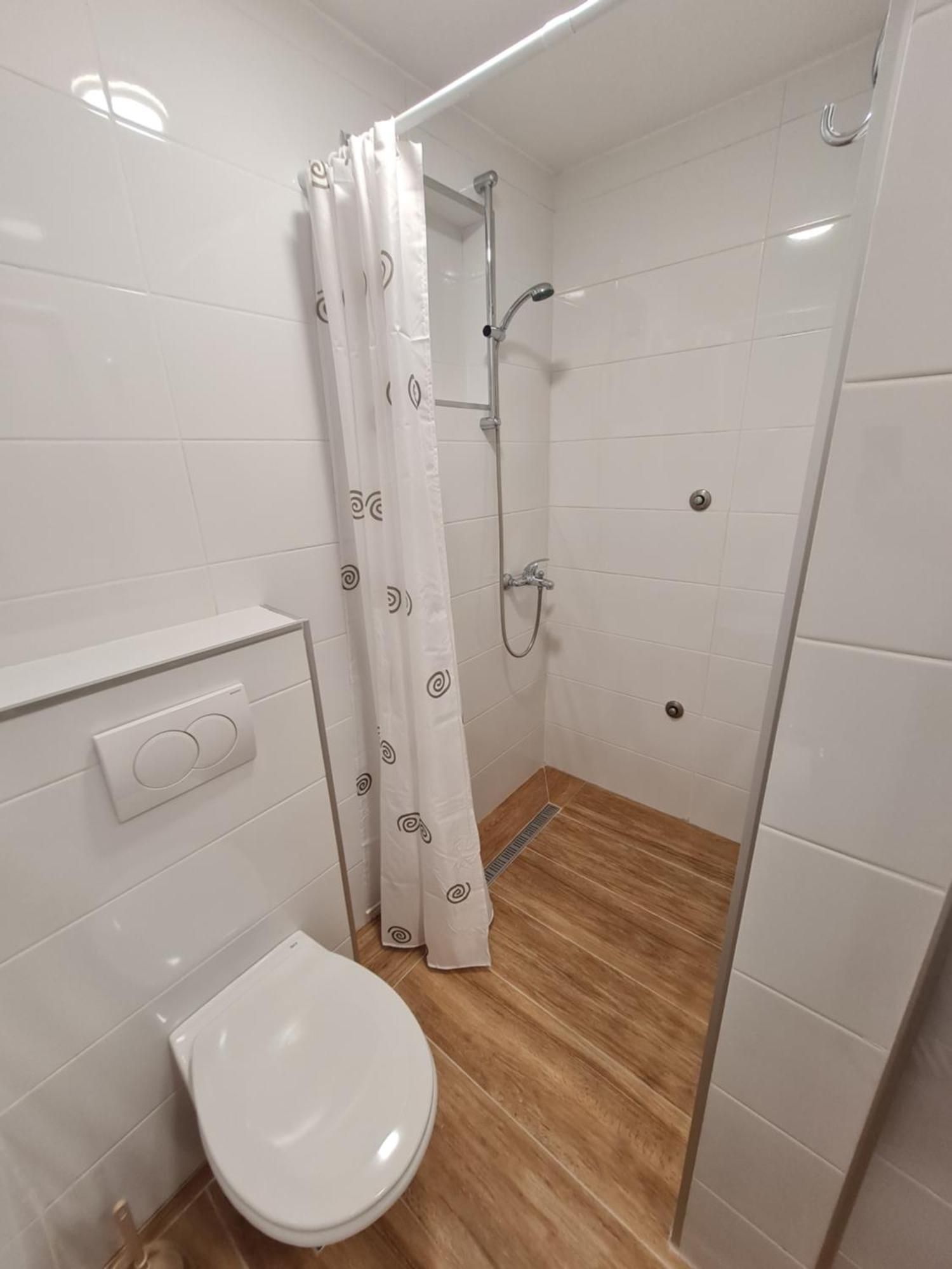 Apartmani Dalex Budva Buitenkant foto